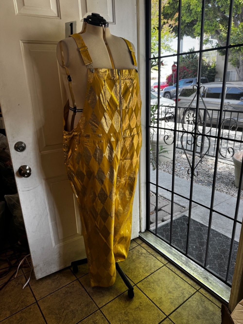 Plus Sized Harley Quinn Birds of Prey Overalls - Picture 2 of 7